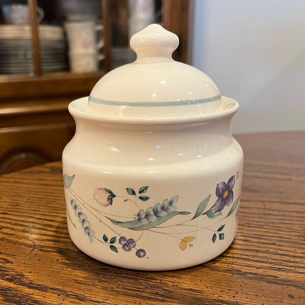 Pfaltzgraff Sugar Bowl